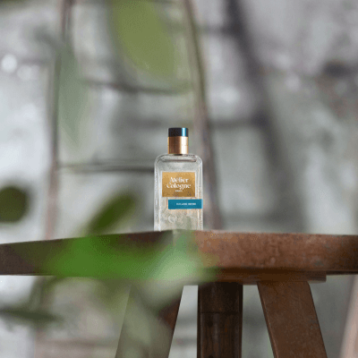 Atelier Cologne 無極烏龍淡香精，清醒型開運香氣以茶香與柑橘調重啟思緒