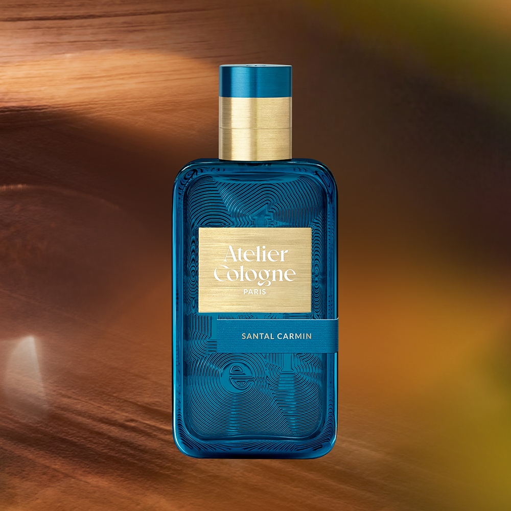 Atelier Cologne 赤心深檀 形象圖