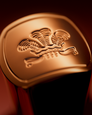 CREED 香水瓶蓋特寫圖