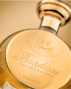 Boadicea the Victorious 香水瓶蓋特寫圖