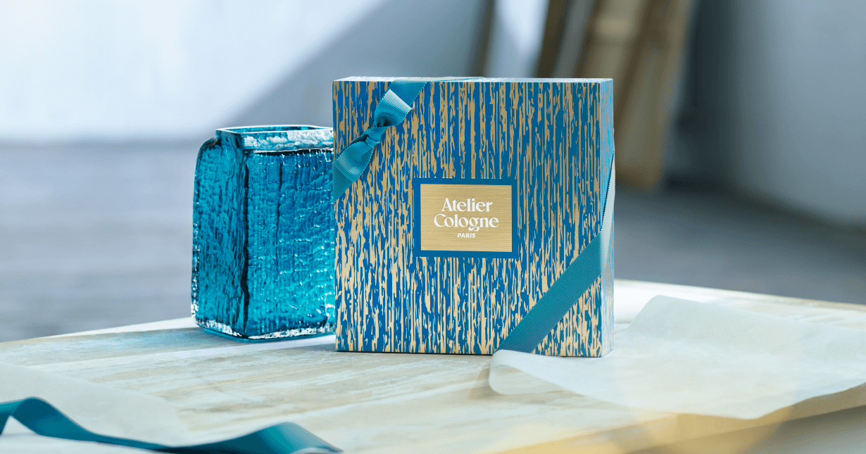 Atelier Cologne 歐瓏藍木紋花器和大自然印記禮盒展示圖